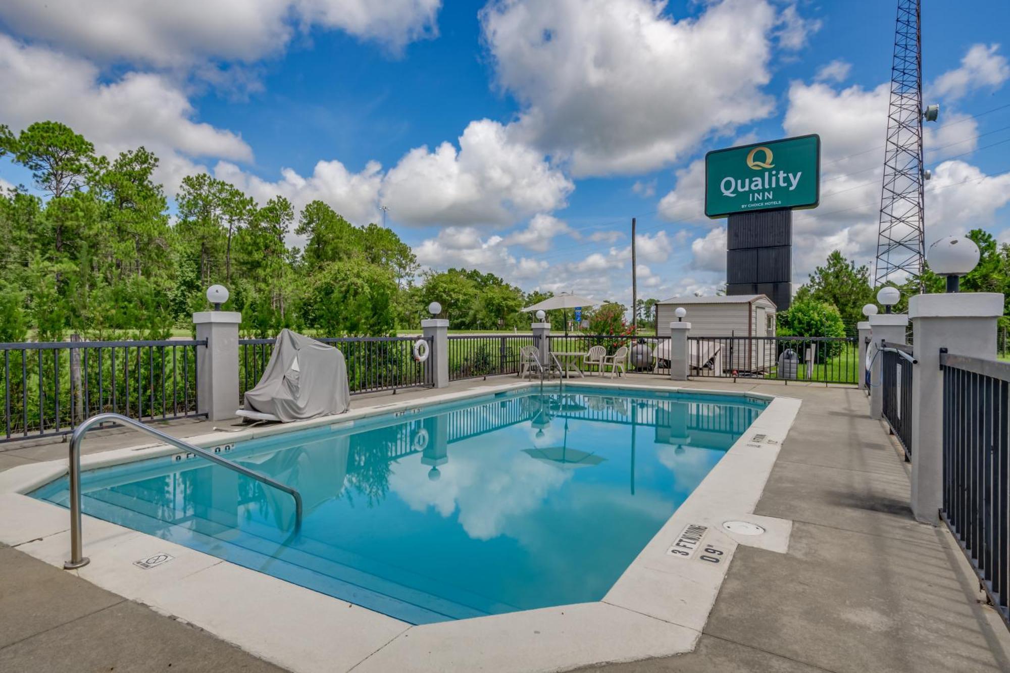Quality Inn Quincy - Tallahassee West Exterior photo