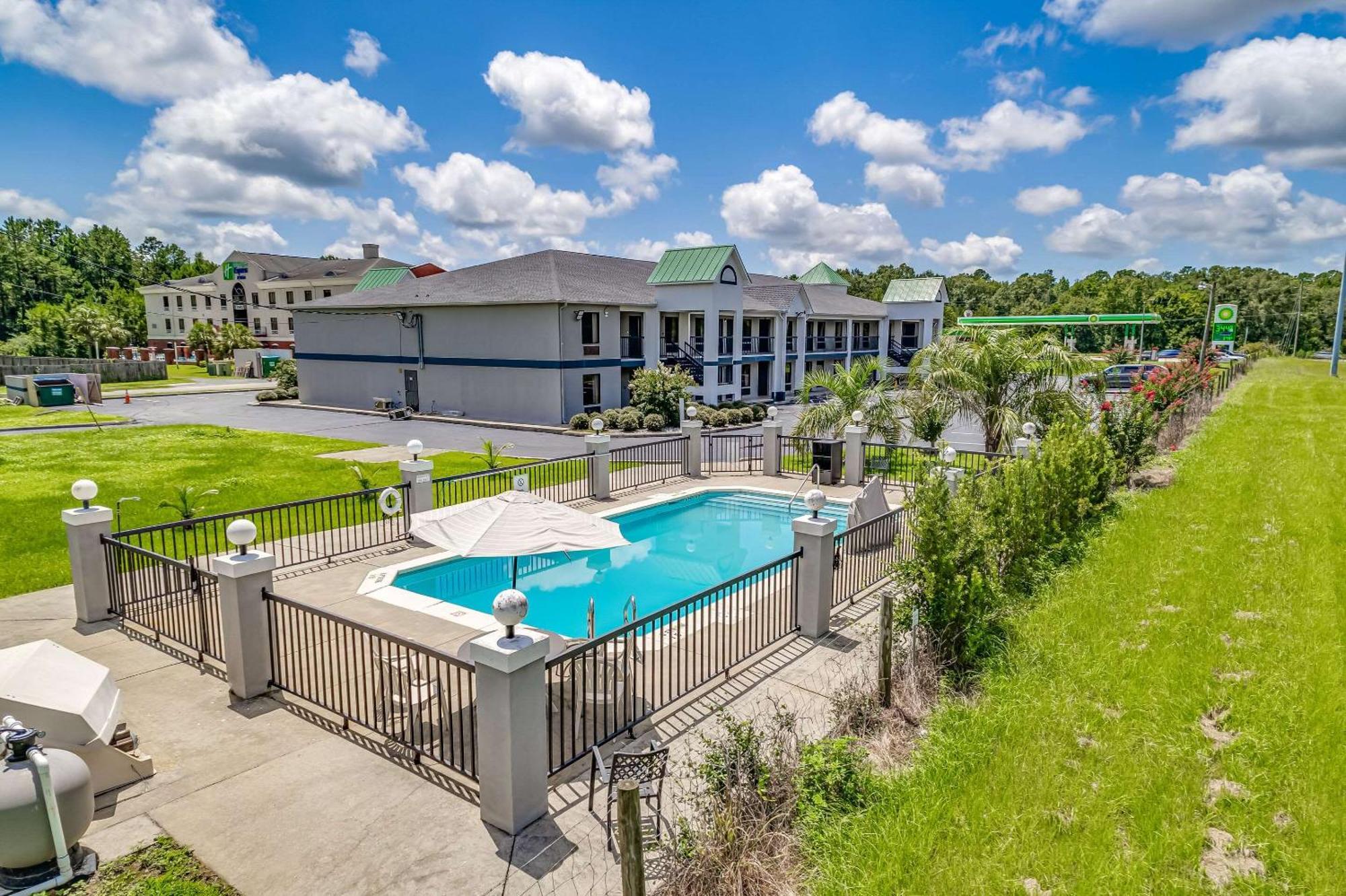 Quality Inn Quincy - Tallahassee West Exterior photo
